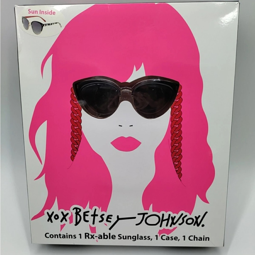 Betsey Johnson XOXO Metal Sunglasses Case & Chain Black And White NIB - Picture 2 of 13